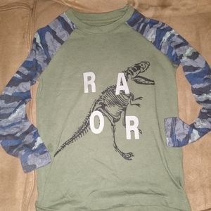 Roar long sleeve boys shirt size 4T